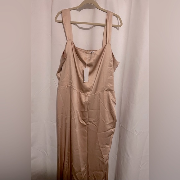 NWT Reformation Isolene Satin Dress Plus Sz 22 Bridesmaid Wedding Formal - Picture 5 of 6